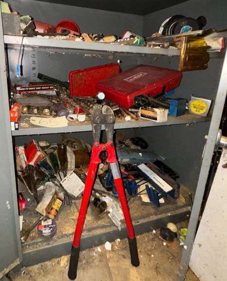 METAL CABINET W/ CONTENTS TO INCLUDE SOCKETS, DRIVERS, WRENCHES, PNEUMATIC TOOLS, T HANDLE TOOLS, ETC.