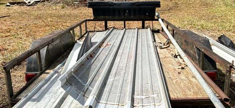 TANDEM AXLE TRAILER - APPROX. 13’8” X 6’4” W/ TUFF-BOX