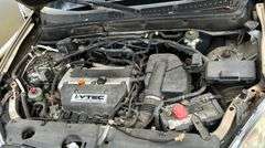 HONDA CR-V 4WD - HAS KEY - HAS WEST VIRGINIA TITLE. VIN: JHLRD78876C042898 - TIRES APPEAR TO BE INFLATED