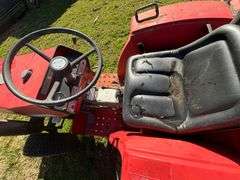 MASSEY-FERGUSON 1020 TRACTOR
