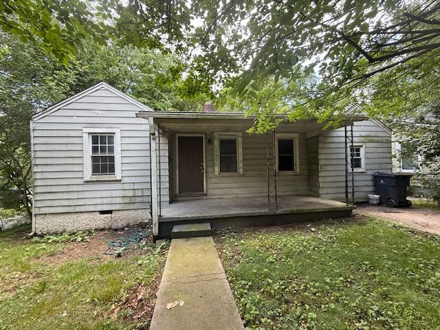 Lot image 1