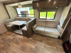 2020 "Mini Winnie" Winnebago Class C 33' Motorhome w/ approx. 16,100 miles - VIN: 1FDXE4FS4KDC20815