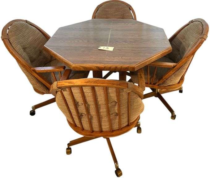 OCTAGONAL DINING TABLE W/ LEAF AND 4 MATCHING CHAIRS