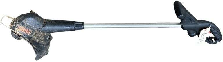 BLACK & DECKER ELECTRIC STRING TRIMMER