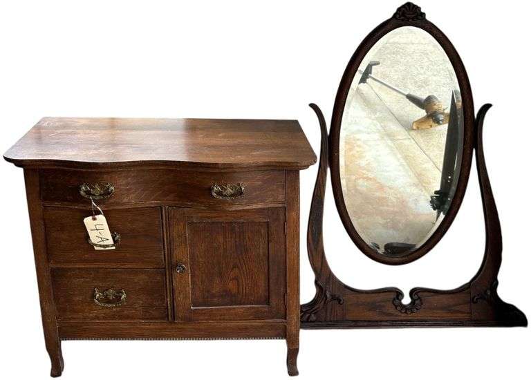 ANTIQUE WOODEN WASH STAND W/ MIRROR