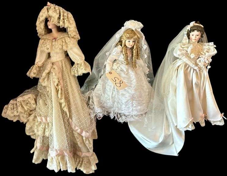 3 VICTORIAN PORCELAIN DOLLS image