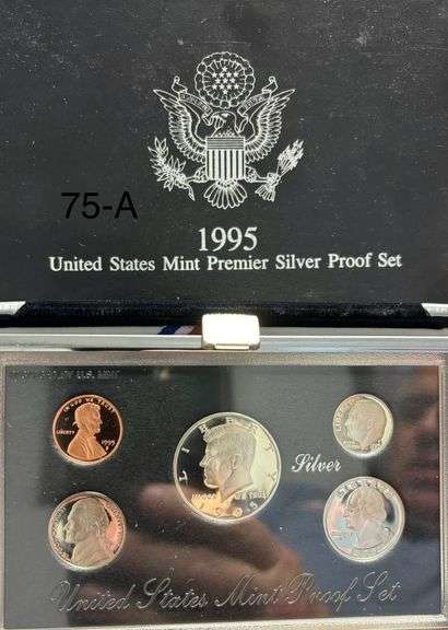 1995 U.S. MINT PREMIER SILVER PROOF SET IN ORIGINAL DISPLAY BOX AND BOX, NO COA image