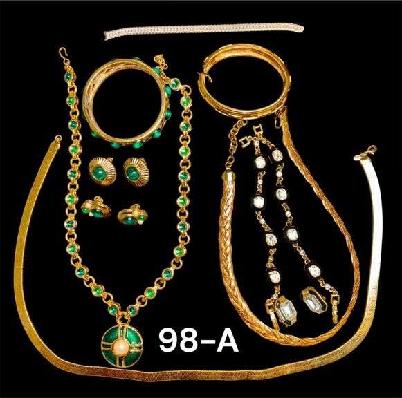 LOT OF MONET FASHION JEWELRY TO INCLUDE BANGLE BRACELETS, NECKLACES, EARRINGS, AND BRACELETS image