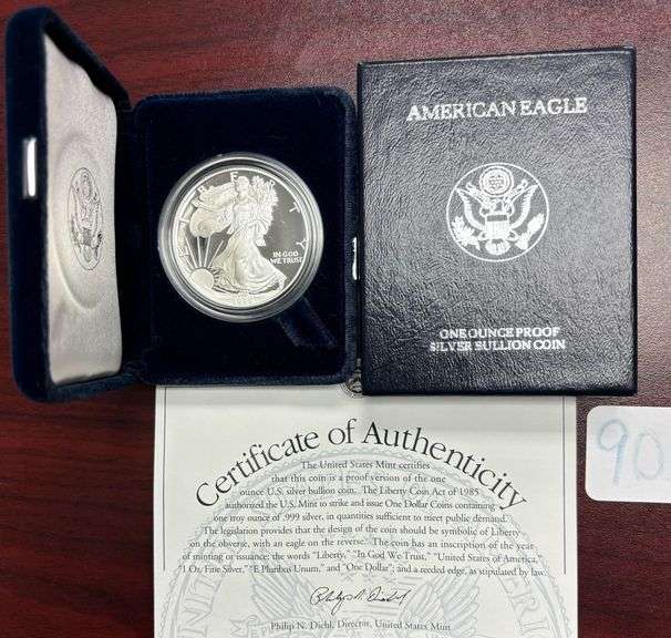 1 OZ. FINE SILVER AMERICAN EAGLE COIN, 1995, U.S. MINT, VELVETY CONTAINER, ORIGINAL BOX, AND COA image