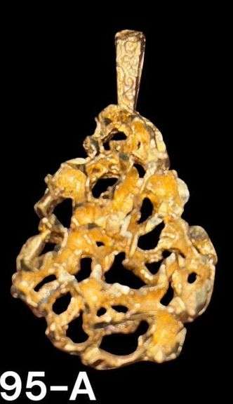 14K GOLD NUGGET STYLE PENDANT, WEIGHS 7.06 GRAMS image