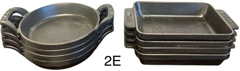 8 STAUB PETITE MINI CAST IRON BAKERS NO. 12 & 15: 4 ROUND, 4 RECTANGULAR