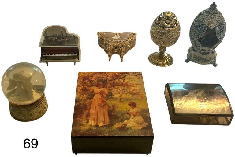 7 MUSIC BOXES (6 WORK, 1 AS-IS) image