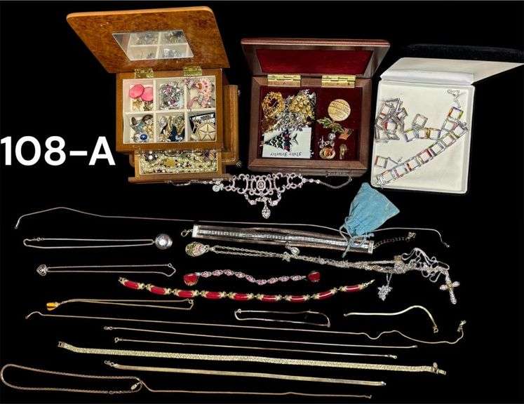 3 SMALL JEWELRY BOXES W/ CONTENTS: SEVERAL NECKLACES, SMALL BAG OF PENNIES, ETC. image
