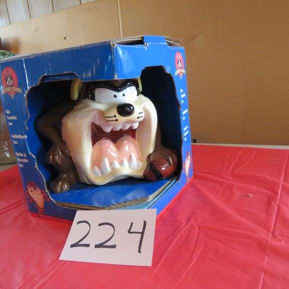 Looney Tunes Cookie Jar image