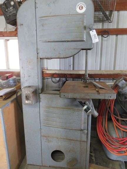 20" Band Saw image