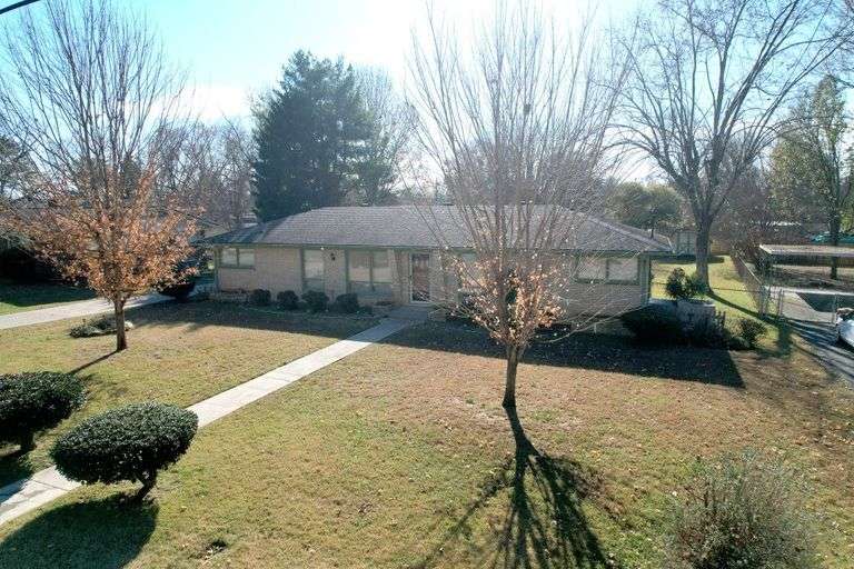 REAL ESTATE: 911 Greenhill St, Murfreesboro, TN image