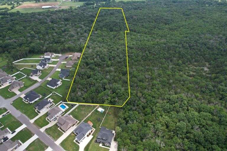 REAL ESTATE: Leanna Central Valley Rd/Shellman's Dr, Murfreesboro, TN image