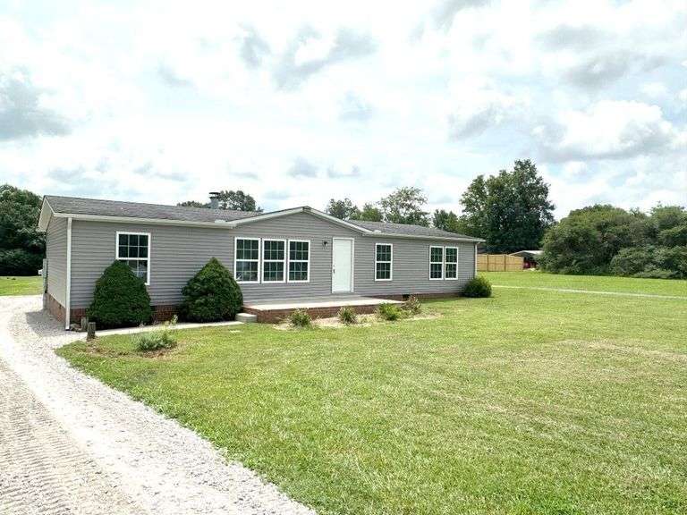 REAL ESTATE: 110 Oldham Drive, Murfreesboro, TN image