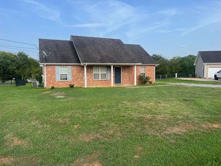 REAL ESTATE: 115 McRae Ct, Murfreesboro, TN image