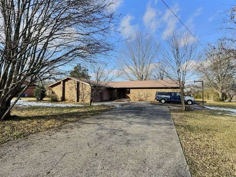 REAL ESTATE: 205 Walnut St, Smyrna, TN image