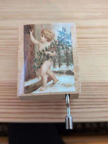 Victorian Hand Crank Music Box image