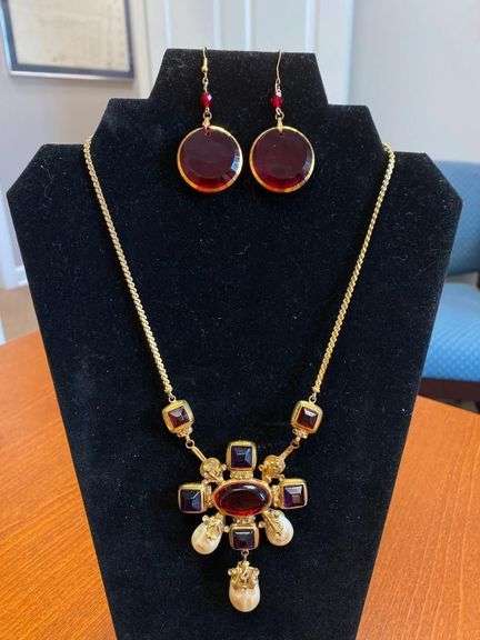 8in Vintage Necklace w/ 3in Pendant and 1in Matching Pierced Earrings image