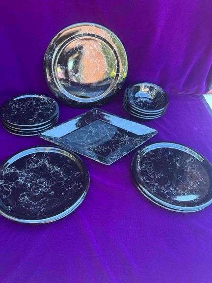 Waechtersbach West German Ceramic Dishes, 4 Plates,Bowls and Luncheon Plates, 2 Serving Dishes image