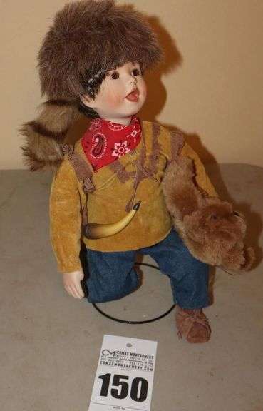 Ashton Drake "Davy Crockett" - Born to Be Famous Collection - 14" on stand by Edwin Knowles 1991 numbered 10584D image