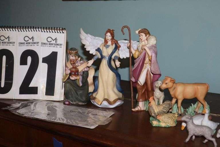 Bradford Exchange Thomas Kinkade Hawthorne Village Nativity "Star of Hope" Collection:  4  Characters - Heavenly Angel (C7770), King Melchior (C7770), In the Lord's Flock (A0982) & The Miracle animals (A0982)        Each piece is hand-painted bisque porcelain and  most are numbered with certificate  ****Lots #18 - 31 have pieces of collection image