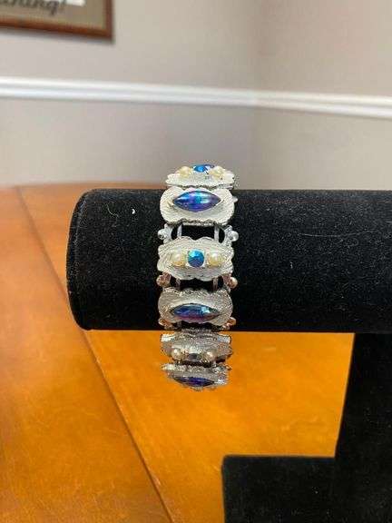 7in Kynvitb Vintage Russian White Enamel Blue Aurora Borealis Rhinestone and Faux Pearl Bracelet