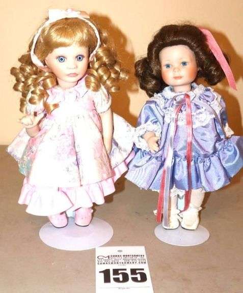 2 Limited Edition Marie Osmond Porcelain Collector Doll on Stands: Pink dress 875/2000 signed & Blue Dress 2273/5000 signed image