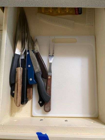 Kitchen Knife and Cutting Board Set