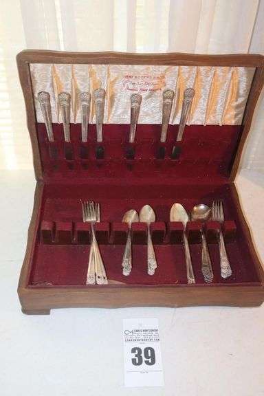Vintage 1847 Rogers Brother "Eternally Yours" Silverplate Flatware in Wood Box image