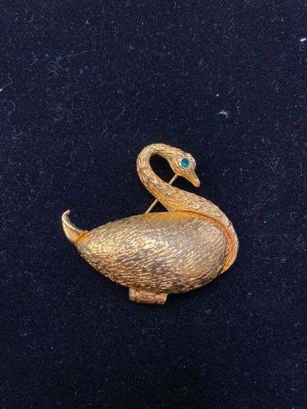 2x1.5in Vintage Textured Gold Tone Swan w/Green Rhinestone Eye Locket/Brooch