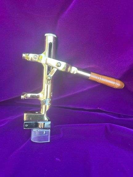 BOJ Wall Mount Wine Opener, Brass with Wooden Handle image