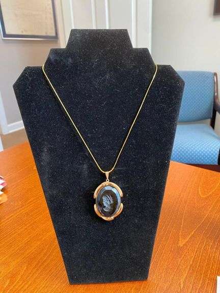 8.5in Gold Tone Necklace w/ 2in Intaglio Female Pendant