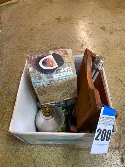 Mixed Lot: Tools, Screws, Lightbulbs, Battery Charger and More image