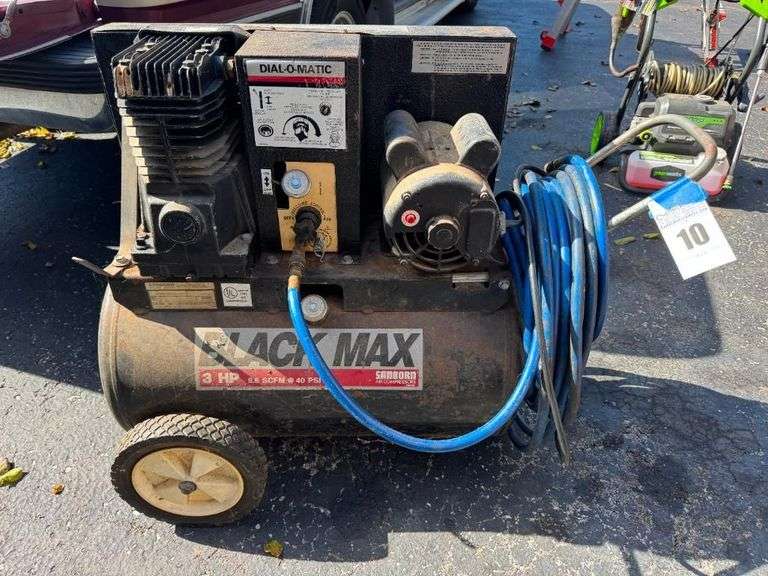Sanborn Black Max 3 HP Air Compressor with Hose image