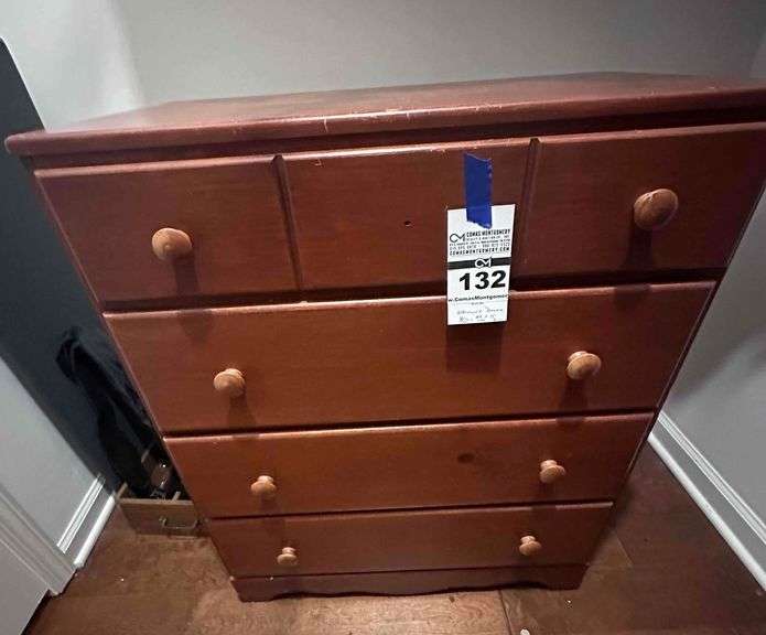 4 drawer Dresser image