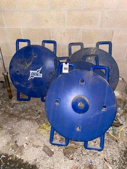Set of 4 "The Tug" 15gal Capacity image