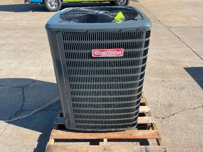 Goodman Air Conditioning Unit - Model GSZB403010AB image