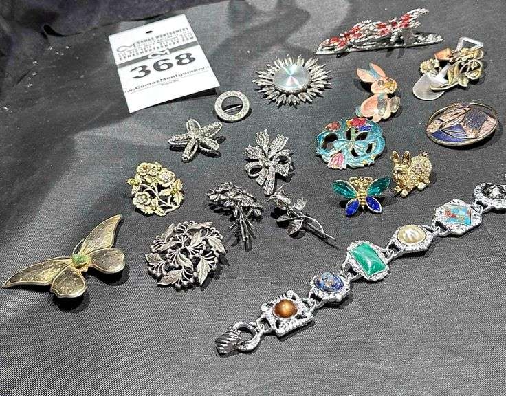 Jewlery Lot image