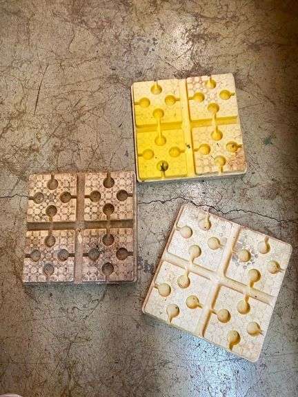 Leveling Blocks image