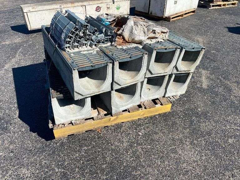 Pallet of Standartpark French Drains image