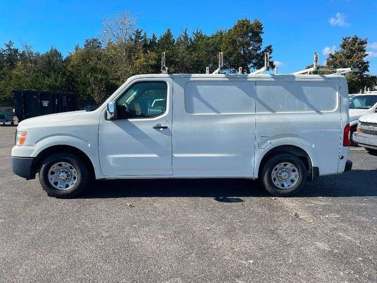 2018 Nissan NV2500 HD Cargo Van with Ladder Rack, 176,270+/- Miles - Stalls when idling image