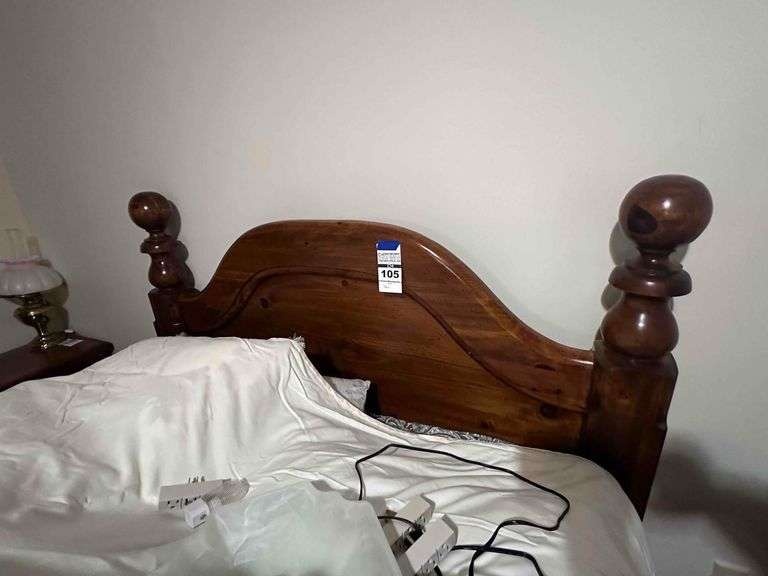 Cannon Ball Bed (Head & Footboard with Slates) image