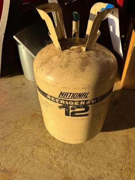 National Refrigerant 12 Cylinder - Approx 5lbs left in tank image