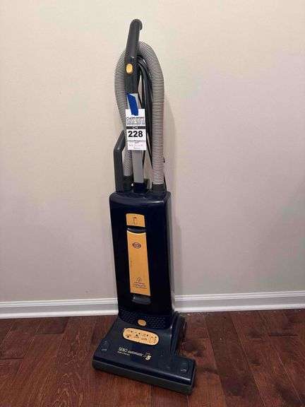 Sebo Automatic X5 Vacuum image