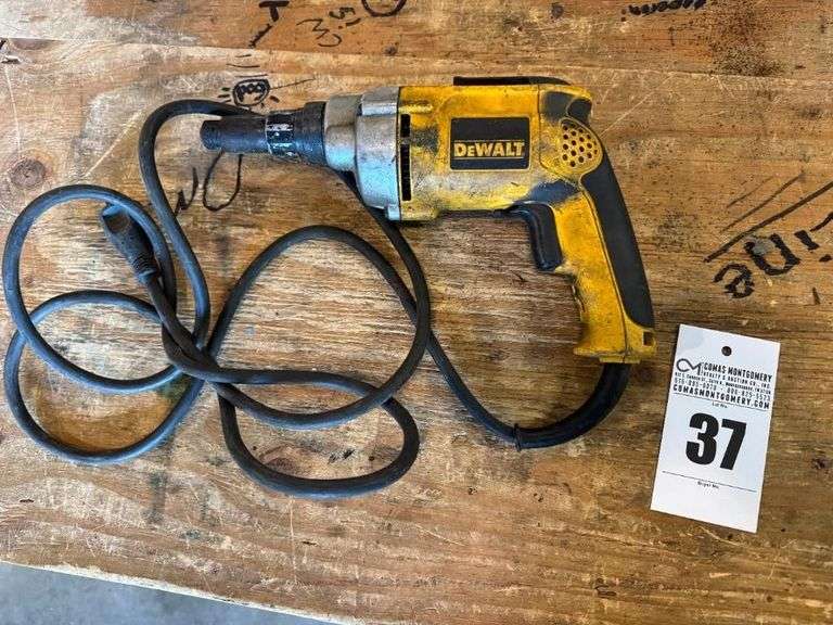 DeWalt DW268 Versa-Clutch Screwdriver image