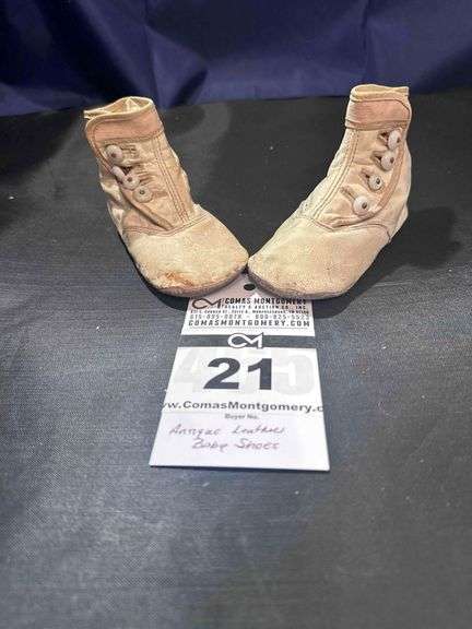 Antique Victorian High-Top Baby Shoes with Buttons image